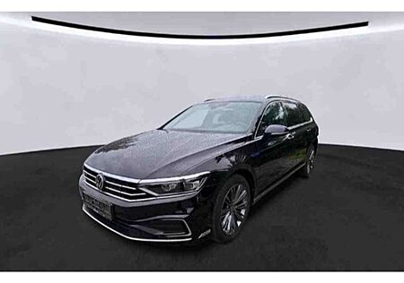 VW Passat Variant Volkswagen GTE DSG *R-Line*AHK+RFK+Keyless+Navi+BT+Stdhzg+LED