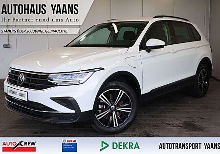 VW Tiguan Volkswagen Life 1.4 eHybrid AID+CARPLAY+ACC+LED+18"