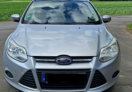 Ford Focus Turnier Turnier 1.6 Ti-VCT Trend