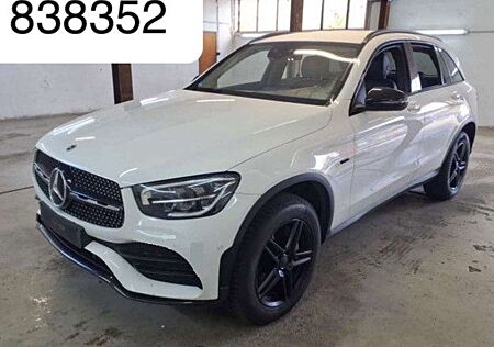 Mercedes-Benz GLC 300 e 4M 2x AMG Line LED 19"Kam Nav+VirtCockp