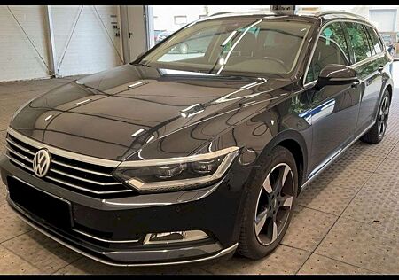 VW Passat Variant Volkswagen 2.0 TDI SCR 240 PS (176 kW) 4Motion DSG BMT Highl.