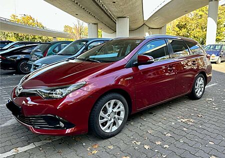 Toyota Auris Hybrid Edition-S+ Navi Kamera AHK LED Automatik