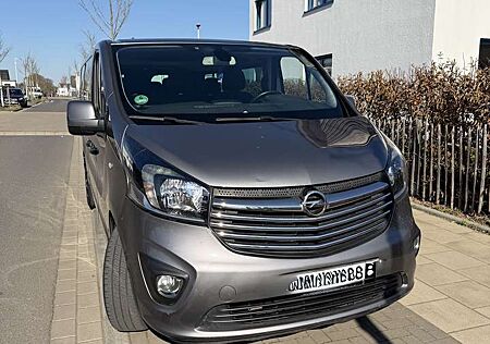 Opel Vivaro Combi L2H1 2,9t