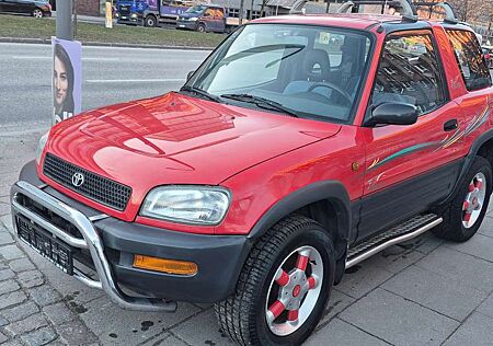 Toyota RAV 4 Basis**Automatik Getriebe**