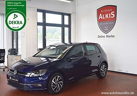 VW Golf Volkswagen 1.6 TDI SCR Trendline