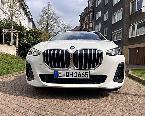 BMW 223 223 i M Sport