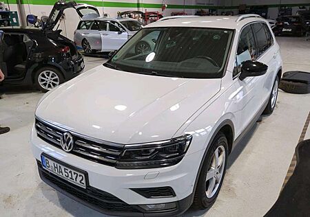 VW Tiguan Volkswagen 1.5 TSI BMT IQ.DRIVE StHz ACC HuD Navi