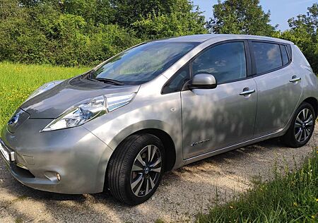 Nissan Leaf 24 kWh (mit Batterie) Tekna