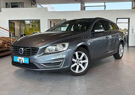 Volvo V60 Kombi Summum*Neuer Originalmotor von *