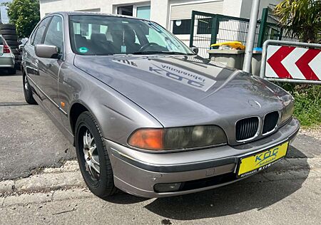 BMW 523 i