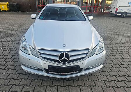 Mercedes-Benz E 350 CDI DPF Coupe BlueEFFICIENCY 7G-TRONIC Avantgarde