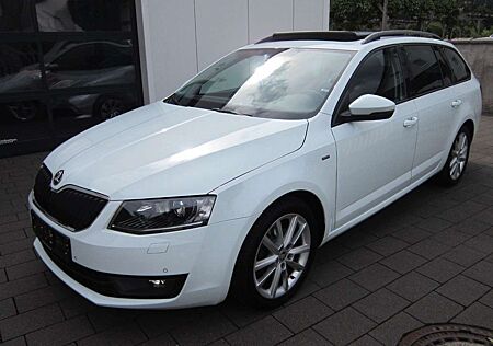 Skoda Octavia Kombi 2.0TDI"Joy"Navi*Panorama*DSG*SH*
