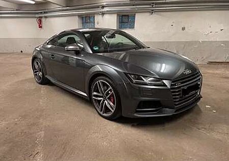 Audi TTS Coupe S tronic