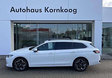 VW Passat Variant gebraucht kaufen VW Passat Variant Volkswagen 1.5 eTSI DSG Elegance LED ACC NAVI