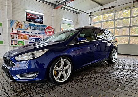 Ford Focus Turnier 1.5 EcoBoost Start-Stopp-System Titanium