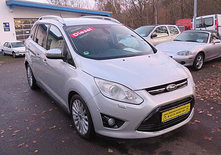 Ford Grand C-Max Titanium