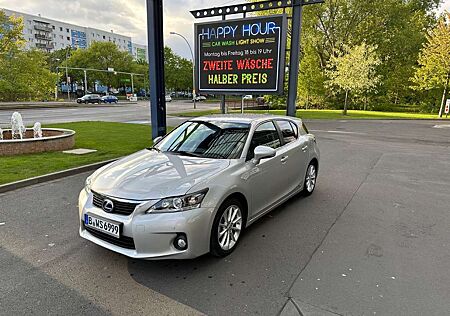 Lexus CT 200h Dynamic Line