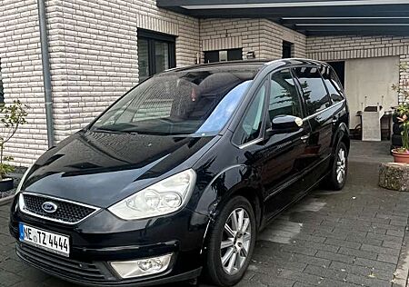 Ford Galaxy 2.0 TDCi DPF Ghia