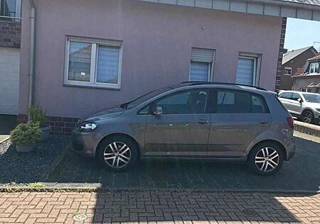 VW Golf Volkswagen 1.4 TSI Team