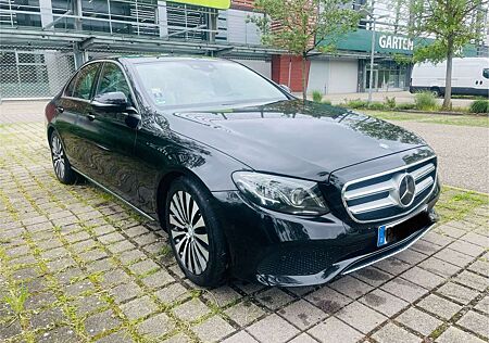 Mercedes-Benz E 350 BlTEC 9G-TRONIC Avantgarde 360° Widescr. AHK Lede