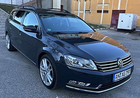 VW Passat Variant Volkswagen 2.0 TDI DSG BlueMotion Technology Highline