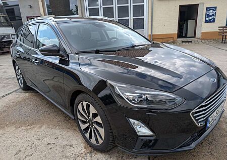 Ford Focus Cool &Sound