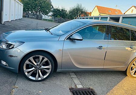 Opel Insignia 2.0 CDTI Sports Tourer 4x4 Aut. Edition