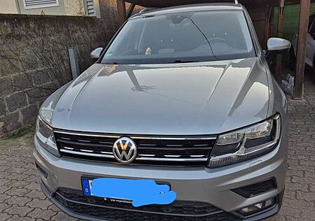 VW Tiguan Volkswagen 2.0 TDI SCR 4Motion (BlueMotion Techn.) DSG Highli