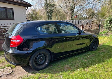 BMW 116i 116 1er (3-Türer)