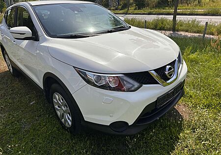 Nissan Qashqai Visia+aus 1.Hand+Kette neu!