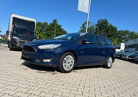 Ford Focus Turnier 1.5 TDCi Business *Navi sitzh. AHK*