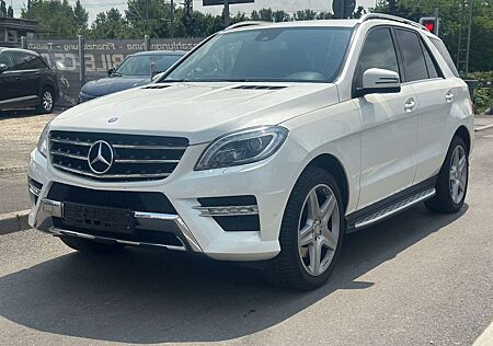 Mercedes-Benz ML 350 CDI AMG BLUETEC*MOD.2015+AHK+SONDERLACK.*