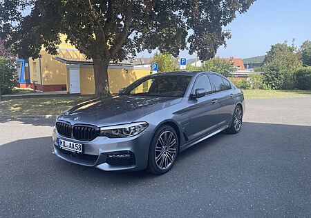 BMW 530 e iPerf. M Sport, HUD, Digital Tacho, gute Aus