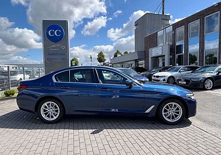 BMW 520d 520 Lim. AMB+DAP+HuD+MEM+Dakota+HaKa+Standheiz.