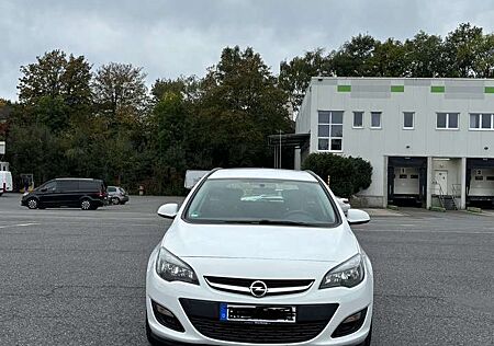 Opel Astra 1.6 Sports Tourer Selection