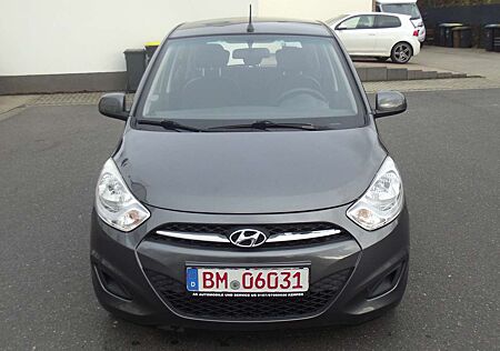 Hyundai i10 5 Star Edition-Inspek Neu-Tüv Neu-Garanti