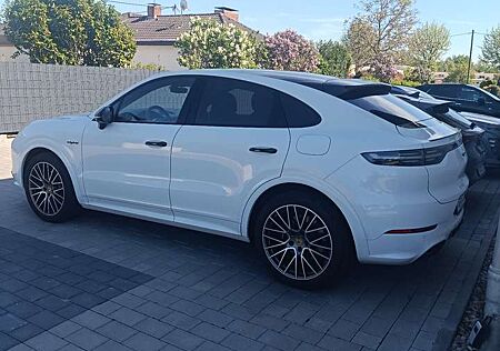 Porsche Cayenne S E-Hybrid Tiptronic S