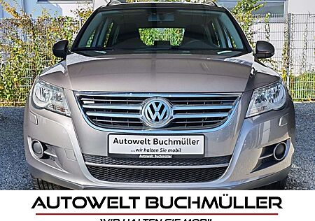 VW Tiguan Volkswagen 2.0 TDI,PANO,AHK,TEMPO,SHZ,TÜV: 03.2027 Klima