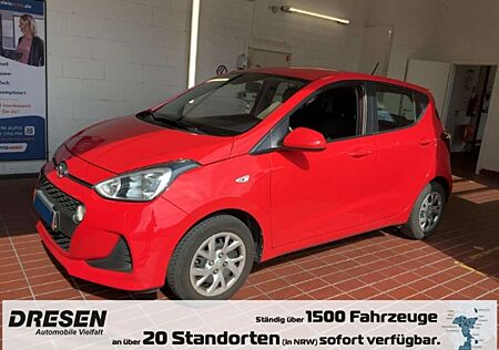 Hyundai i10 1.0 Trend Automatik SHZ LenkradHZG Spurhalteass. A