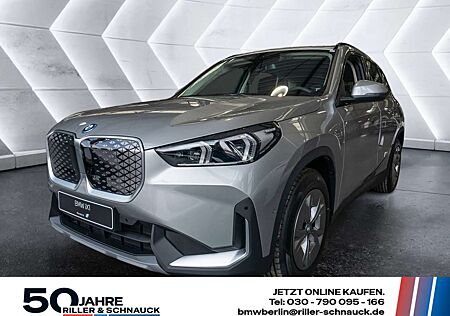 BMW iX1 xDrive 30 SHZ KAMERA NAVI AKTIVSITZE LED