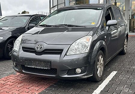 Toyota Corolla Verso 1.8 Team 7Sitzer PDC AHK
