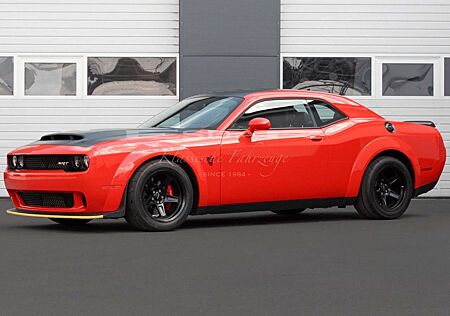 Dodge Challenger SRT Hellcat Demon