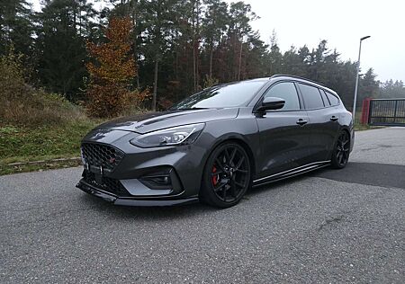 Ford Focus ST