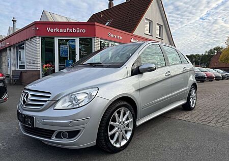 Mercedes-Benz B 200 B-Klasse 200 SHZ PDC RCD Scheckheft MB