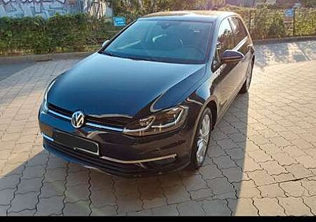 VW Golf Volkswagen 1.4 TSI (BlueMotion Technology) DSG Comfortline