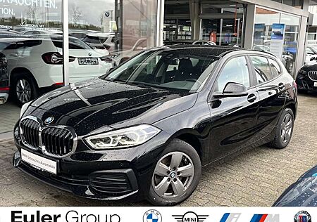 BMW 118 i A Limousine Navi LED FernlichtAss ParkAss 2-Z-Kl