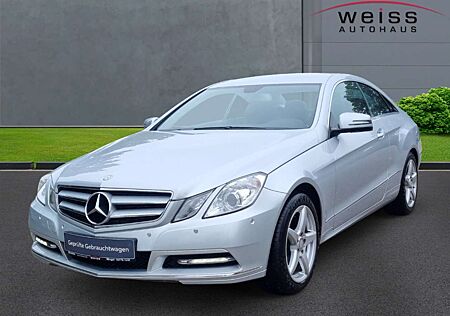 Mercedes-Benz 250 -Klasse Coupe CGI BlueEfficiency Leder Klimaautom