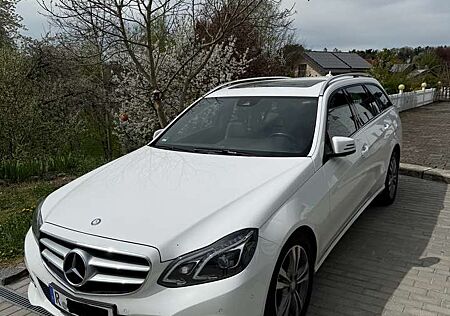Mercedes-Benz E 350 T BlueTEC 4Matic 7G-TRONIC