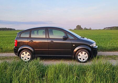 Audi A2 1.4 Scheckheftgeflegt