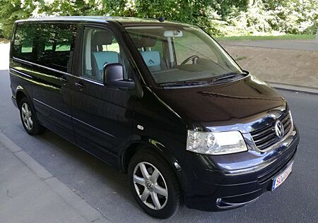 VW T5 Multivan Volkswagen Atlantis 2,5 TDI, 6-Gang, 2.Hd.,Alu 17", Winterr.,